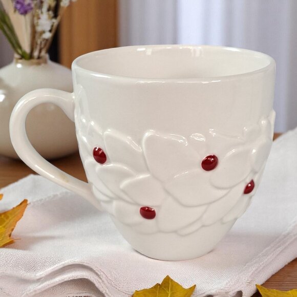 Set of Two  Starbucks Coffee Cup 2004 Raised Flowers & Berries 16oz Mug - Picture 7 of 11